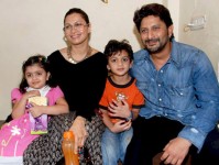 Arshad warsi with wife maria goretti and children in 2010