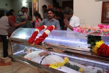 K balachandar funeral, celebrities pay homage to the legendary director