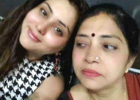 Namitha with mother