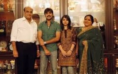 Roja ramani family: husband mr chakrapani, daughter amulya and son tarun kumar