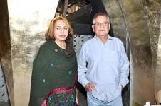 Salim khan with his wife helen