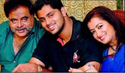 Sumalatha ambarish family: sumalatha and ambarish with son abhishek gowda