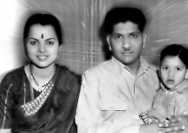 Vijayalakshmi singh's father shankar singh and mother pratima devi