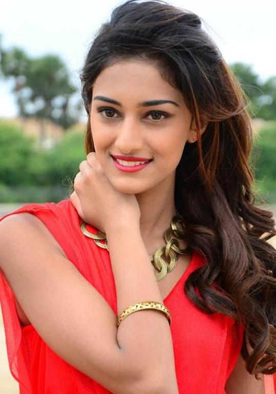 Erica Fernandes