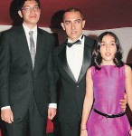 Aamir khan with daughter ira han and son junaid khan