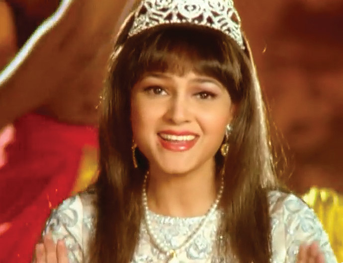 Alisha Chinai Age, Movies, Biography, Photos