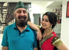 Charmy kaur with family