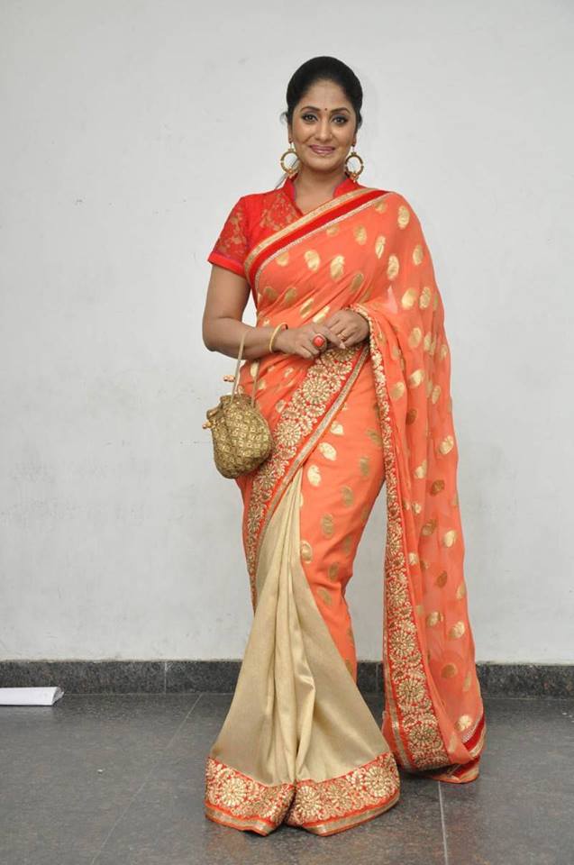 Jhansi , Movies, Biography, Photos