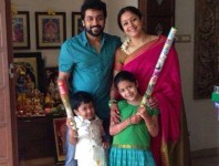 Jyothika & suriya family: jyothika, surya, daughter diya and son dev