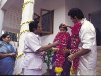 Kamal haasan marrying sarika