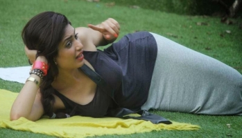 Karishma tanna