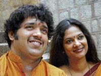 M d pallavi with her husband musician arun