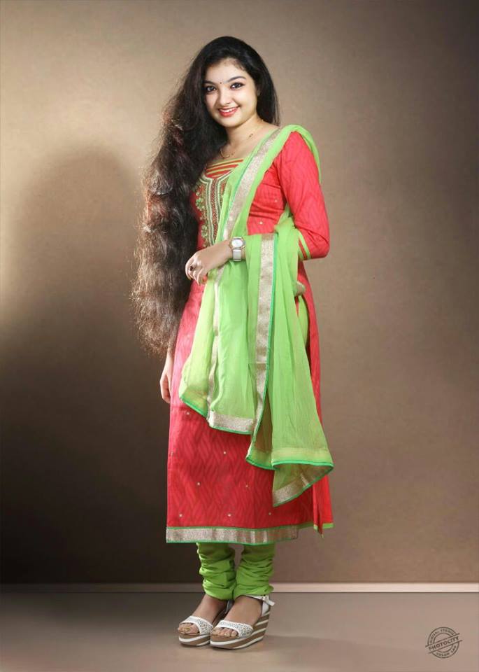 Malavika Nair Photos, Pictures, Wallpapers.