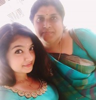 Malavika nair with mother