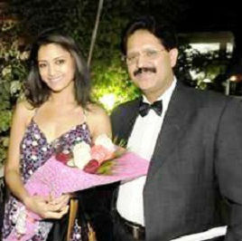 Mamta Mohandas with her father Ambalappat Mohandas