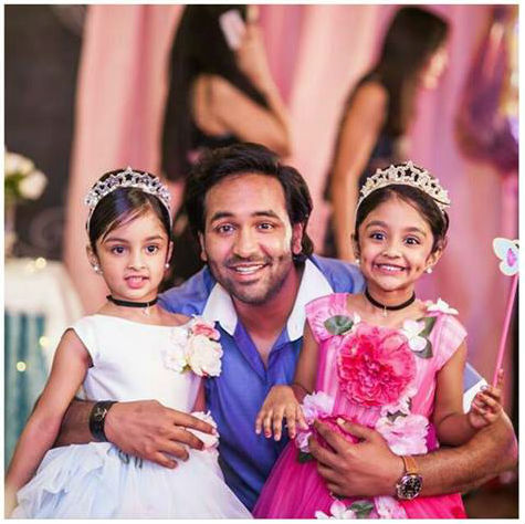Manchu Vishnu Photos Pictures Wallpapers Viranica manchu and vishnu manchu are expecting their fourth baby. manchu vishnu photos pictures wallpapers
