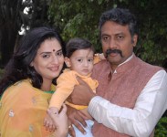 Pavithra lokesh with husband sachindra and their child