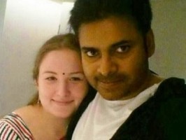 Pawan kalyan with wife anna