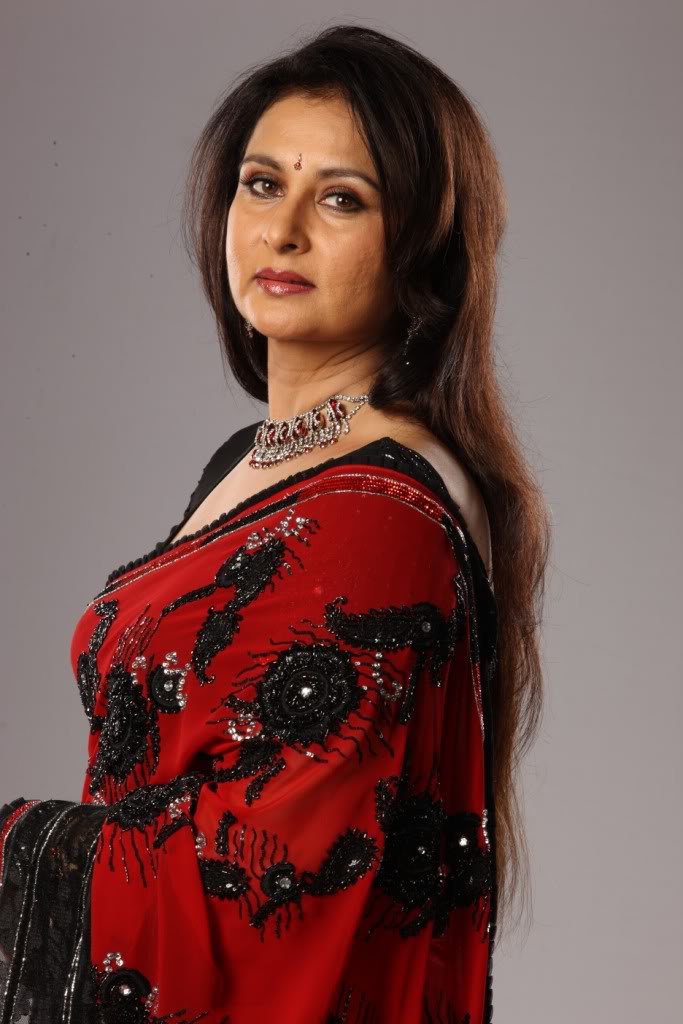 Poonam Dhillon Photos, Pictures, Wallpapers,