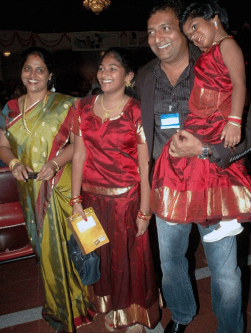 Prakash raj with ex-wife lalitha kumari, daughters meghana and pooja