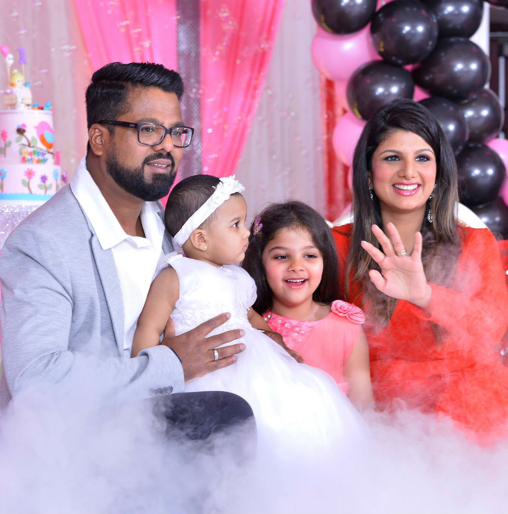 Rambha Family- Husband Indran Padmanathan, Daughters Laanya & Sasha