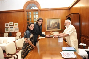 Ricky kej with wife Varsha Kej(Gowda) and PM Narendra Modi