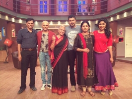 Samyukta hornad family: with mother Sudha, grandmother and uncle