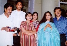 Shalini kumar with parents and sister shamiii