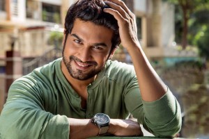 Sharad kelkar