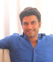 Sharad kelkar