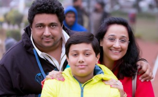 Smeep kang family, wife and son