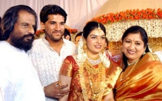 Vijay yesudas and darshana wedding