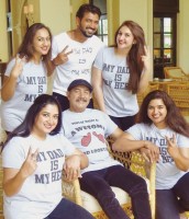 Vijayakumar with his children- son arun vijay & daughters vanitha vijayakumar, preetha vijaykumar, sridevi vijaykumar, kavitha vijayakumar, anitha vijayakumar