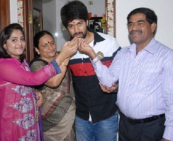 Yash family