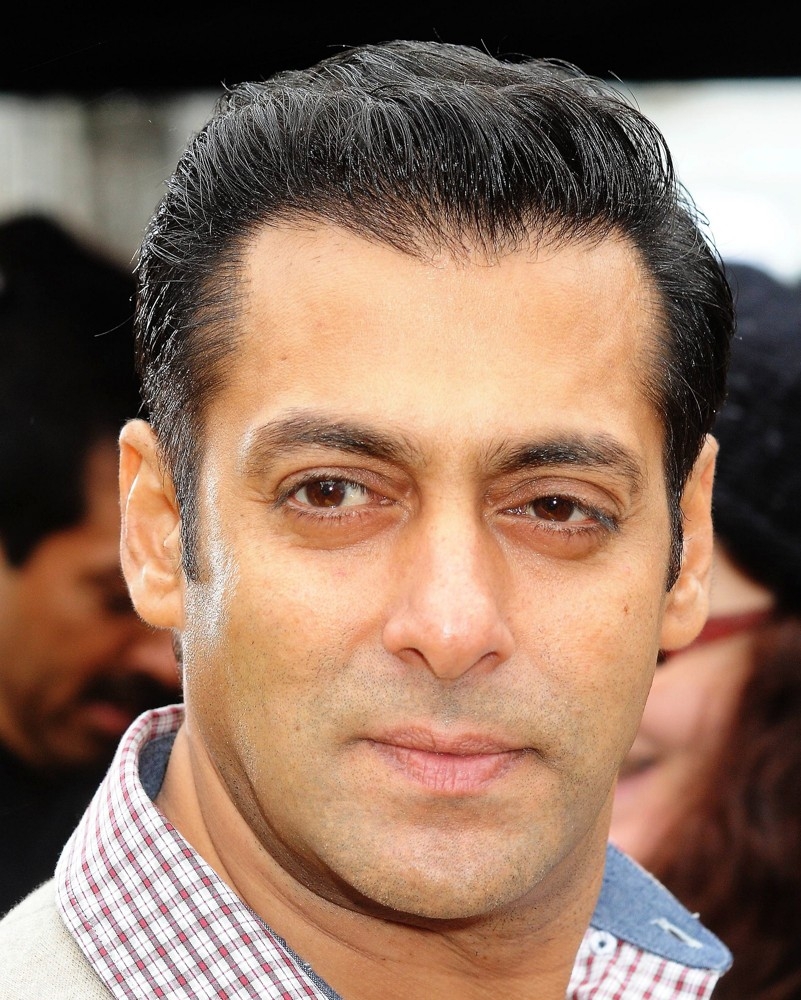 Salman Khan Age, Height, Movies, Biography, Photos